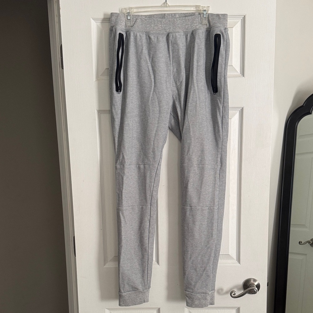 ALO Yoga Heather Gray Pant